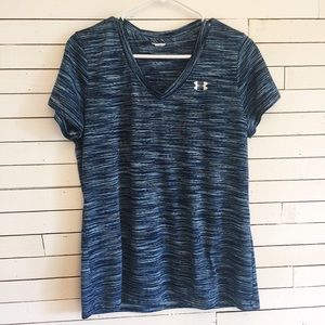 Women’s Under Armour v-tech t-shirt